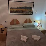 Rogio Villa Geremèas