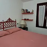 Rogio Villa *